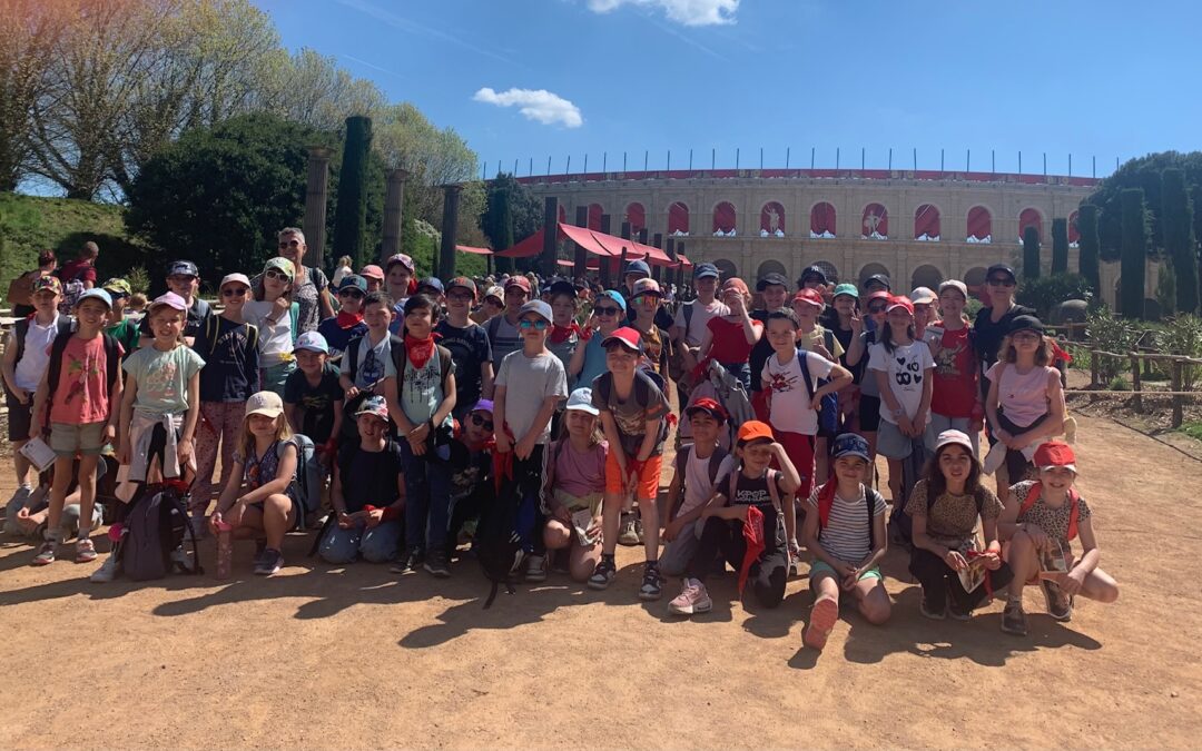 Voyage scolaire des CE et CM – Jour 2 – Le Puy du Fou (1)