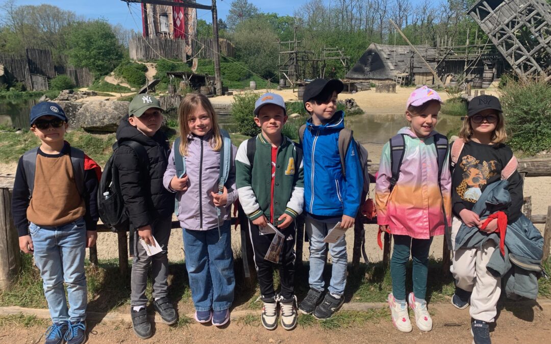 Voyage scolaire des CE et CM – Jour 3 – Le Puy du Fou (2)